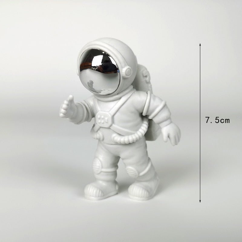 3Pc Astronaut Decor Action Figures and Moon Home Decor Resin Astronaut Statue Room Office Desktop Decoration Presents Boy Gift - homemotto